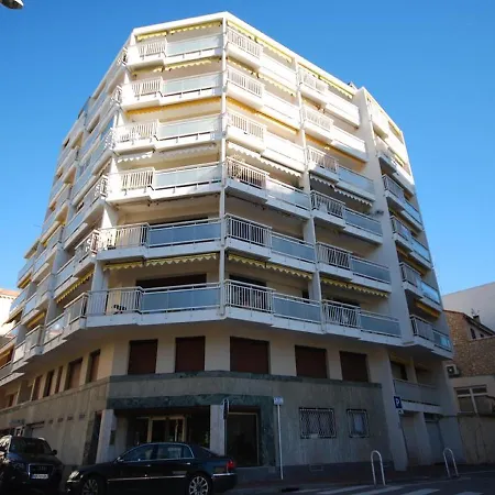 Three Bedroom Carlton *